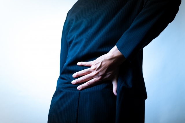 腰痛に悩む方のイメージ あさば整体院守谷院